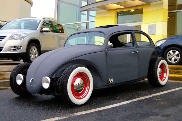 here are a few pics of a volksrod my buddy just got together enjoy