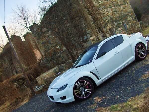 IMAGE: http://i272.photobucket.com/albums/jj167/smirnoffnkisses/l_9cc8a74c92224ca99da0c65c7ff0cf81.jpg