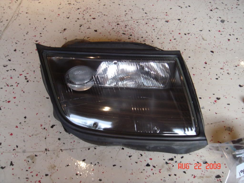 P Headlight