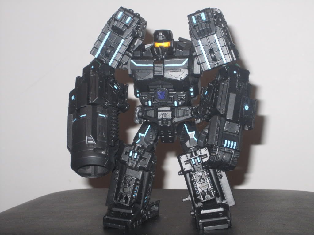 Heavy Mods & Scratchbuilds classics idw turmoil Cybertron.CA Canadian Transformers News and