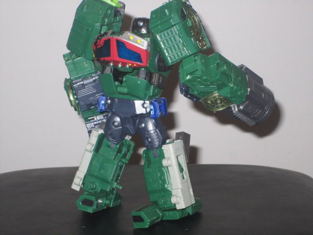 Heavy Mods & Scratchbuilds classics idw turmoil Cybertron.CA Canadian Transformers News and