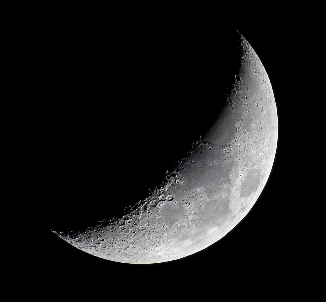 Moon4028-03-2012.jpg