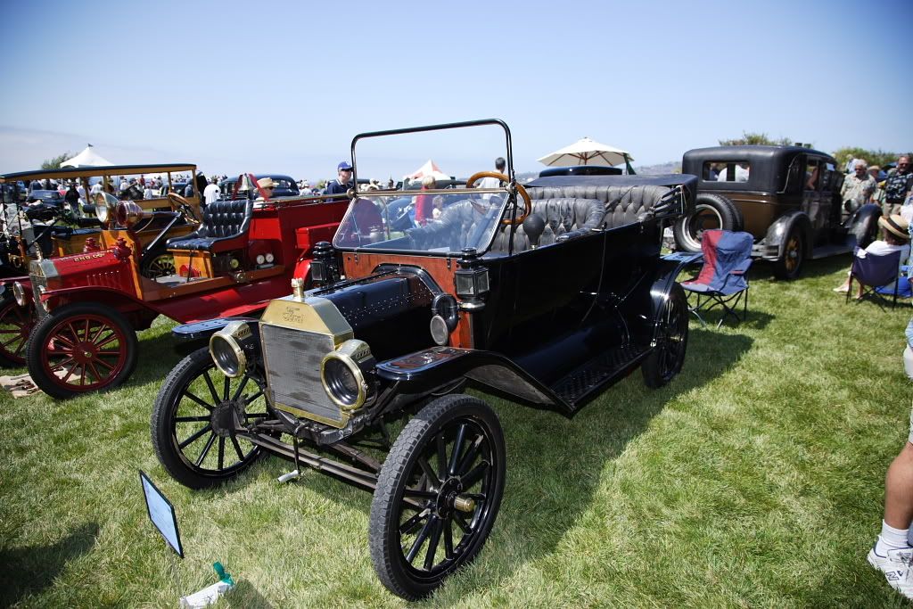 IMAGE: http://i272.photobucket.com/albums/jj173/PM720/16th%20Annual%20Palos%20Verdes%20Concours/ModelT.jpg