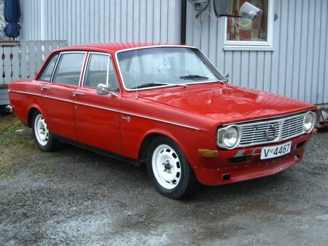 Volvo144672.jpg