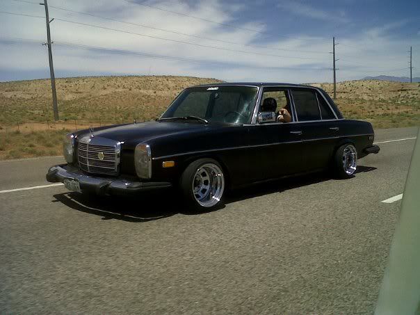 Mercedes 240d smokes