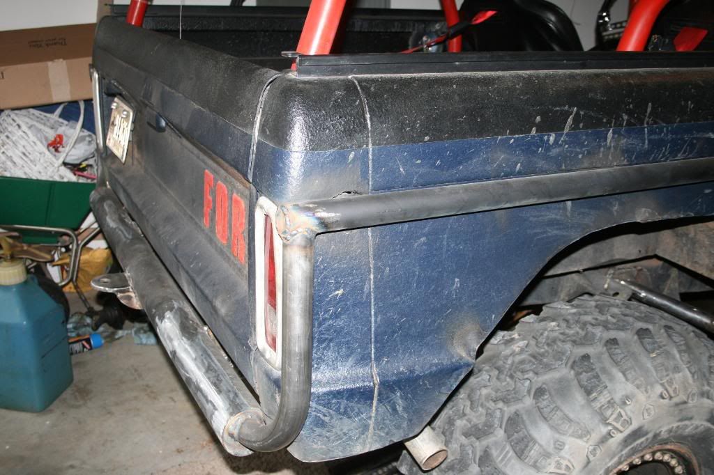 [Image: rearbumper1025.jpg]