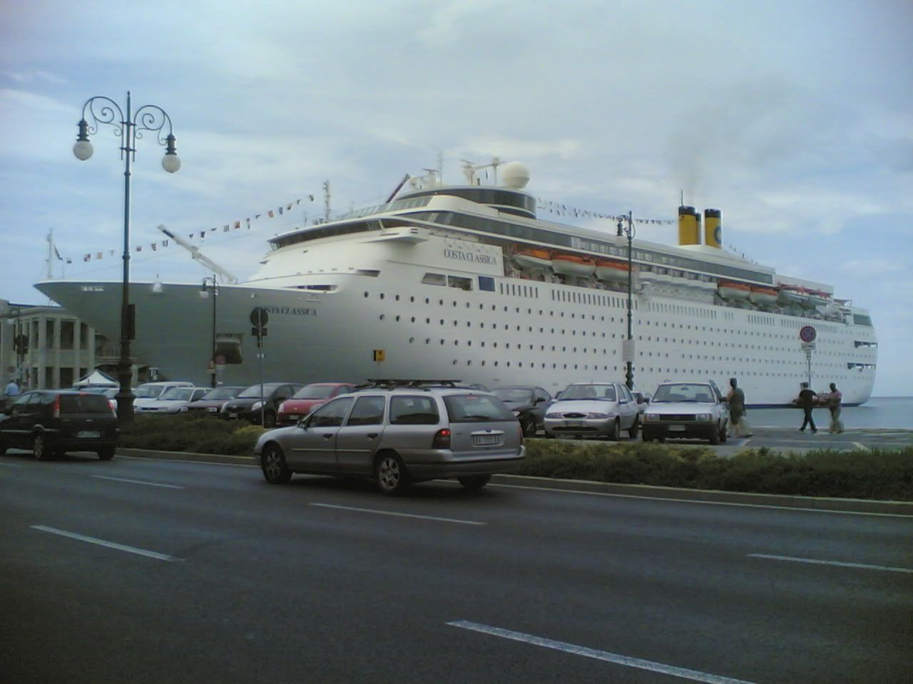 27072008.jpg