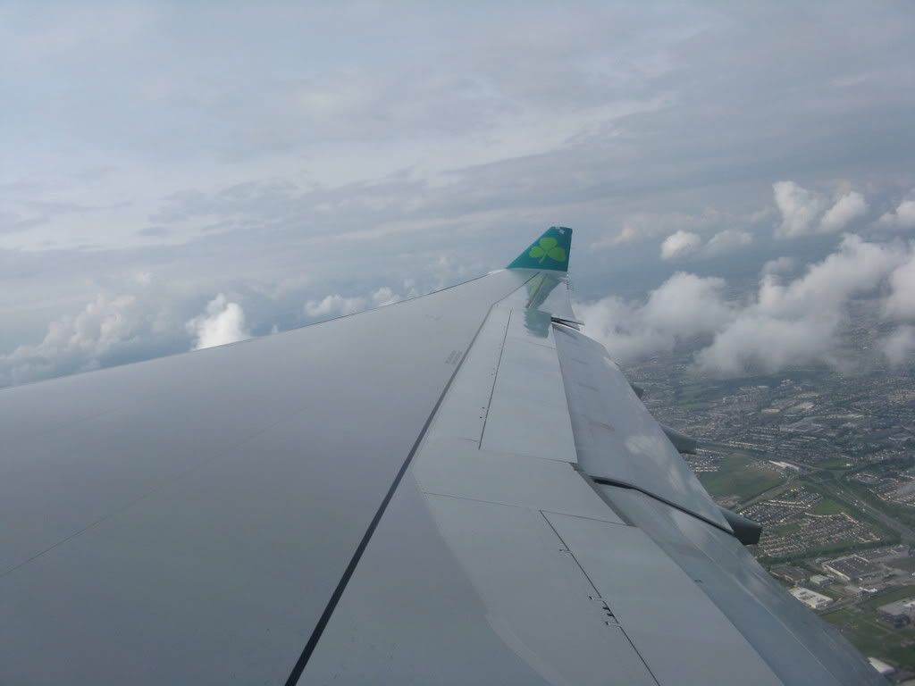 http://i272.photobucket.com/albums/jj192/FrontierA318/19-20May08/IMG_0722.jpg