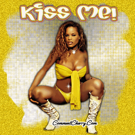 Kisses Graphics @ twitkut.com