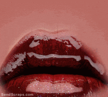 Kisses Graphics @ twitkut.com