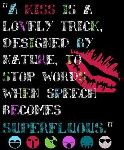 Kisses Graphics @ twitkut.com