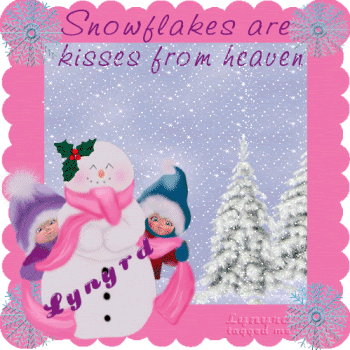 Kisses Graphics @ twitkut.com