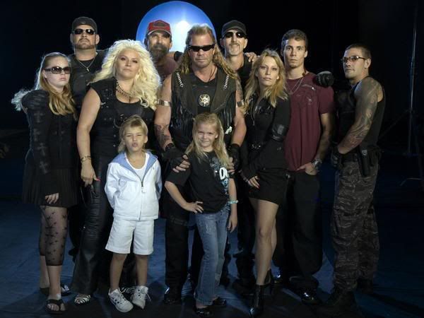 Dog, The Bounty Hunter Pictures, Images and Photos