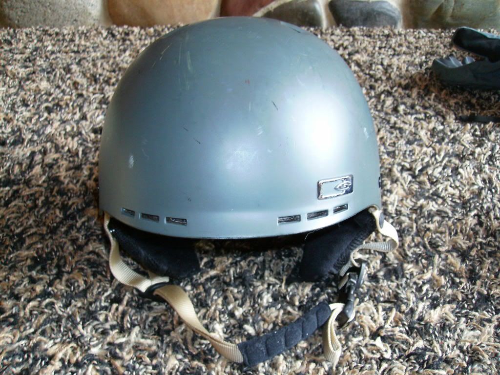 helmet1.jpg
