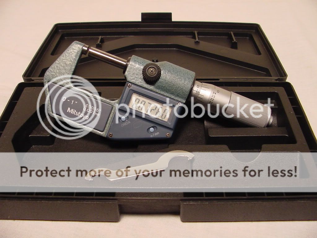   MICROMETER DIGITAL 0 1 293 765 30 MDC 1PF WITH NEW BATTERY  